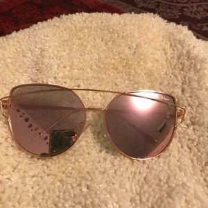 💕Dior💕NWOT Pink Sunglasses 🕶 2018